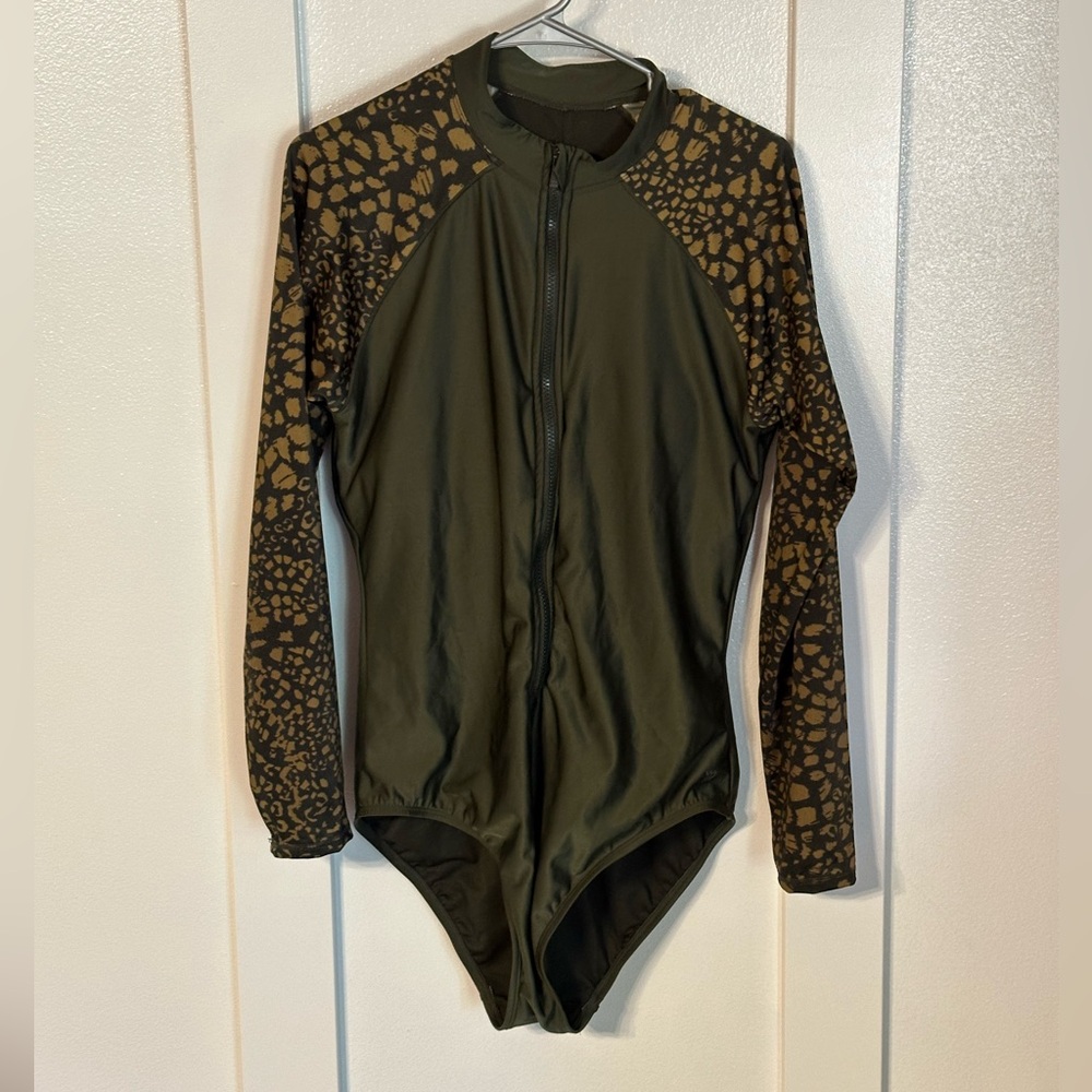 All in Motion Womens Long Sleeve Mock Neck One Piece Rashguard Green XLarge